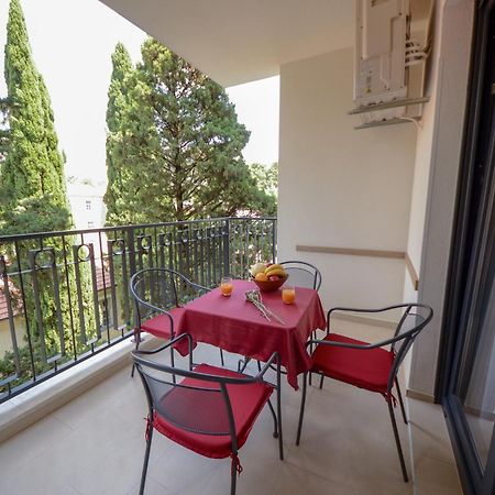 Pine 1 Apartment In The Center Τρέμπινιε Εξωτερικό φωτογραφία
