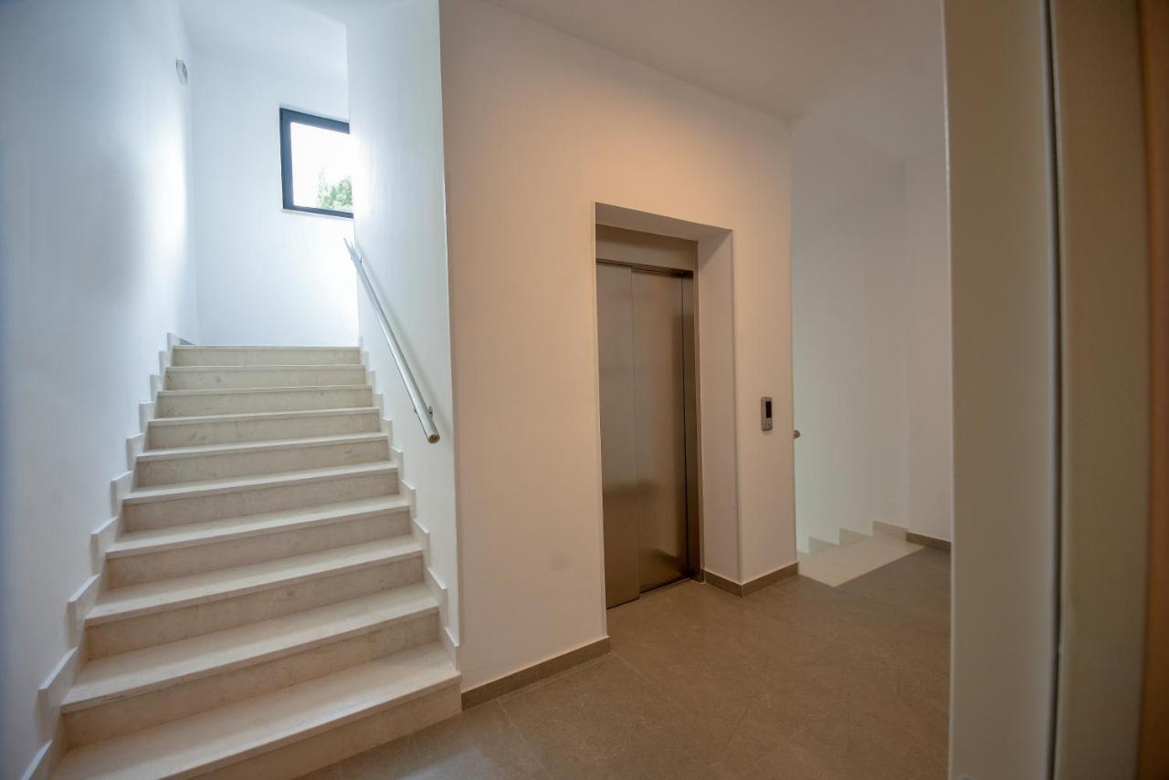 Pine 1 Apartment In The Center Τρέμπινιε Εξωτερικό φωτογραφία
